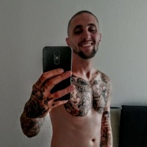 Meet your Posher, Johnathan